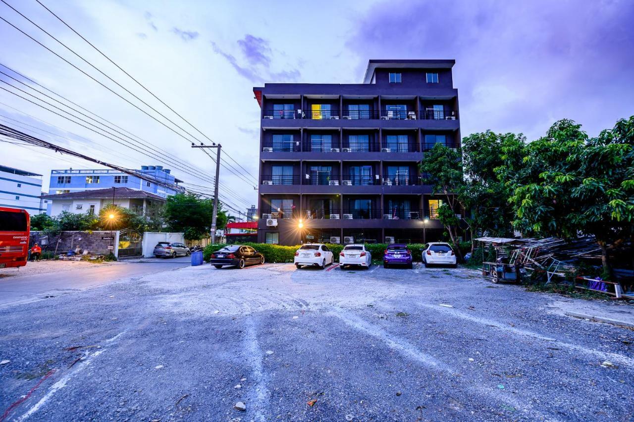 Pp酒店-兰实 巴吞他尼 外观 照片